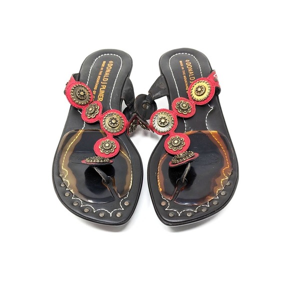 Donald J Pliner Womens 8.5 Red Cosette Medallion Kitten Heel Sandals Slip On - Picture 2 of 8